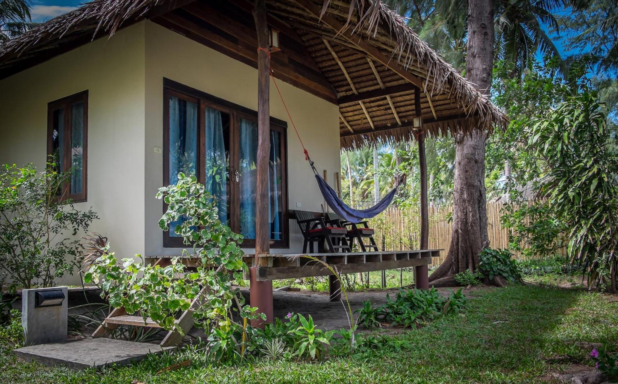 Baan Manali Resort Тонгсала Номер фото